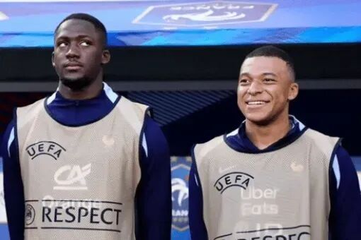 邮报独家：皇马私下要求科纳特不要和利物浦续约，准备免签