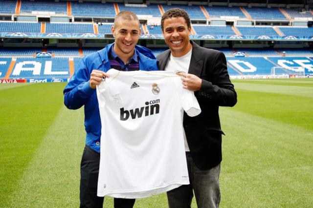 球速体育平台-本泽马版最佳11人 没梅西 没C罗 有偶像罗纳尔多！