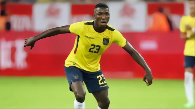 1673878481386018786.jpg 球速体育平台-【早报】人工合成梅罗大战!利雅得全明星阵容公布!