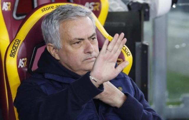 1673878537539007230.jpg 球速体育平台-【早报】人工合成梅罗大战!利雅得全明星阵容公布!