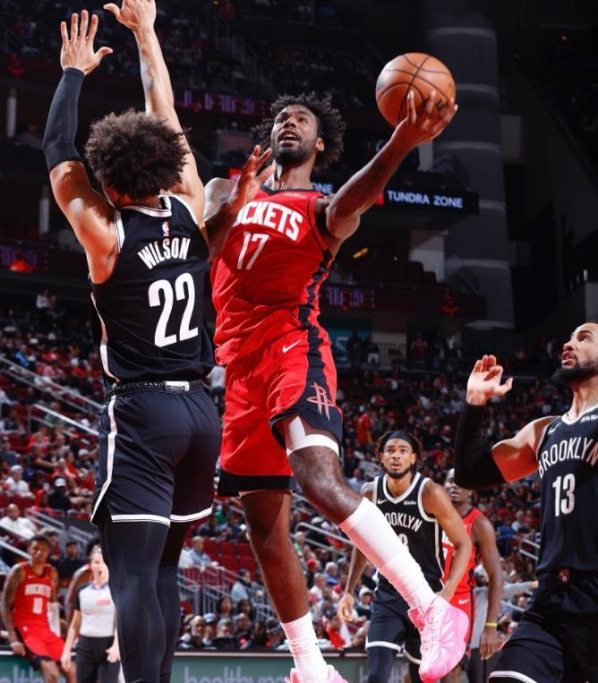 球速体育平台-场均12+6+1！多队追逐火箭首发，皆被斯通拒绝！休赛期奉上大合同